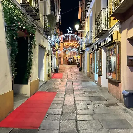Апартаменты Elegante In Centro 